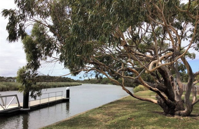 Riverside Holidays by ReadySet - Photo 16