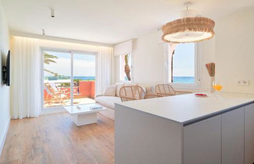 Sea Suite Beachfront - Photo 10