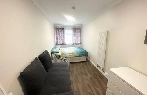 5 Bedroom house in DA7 - Foto 7