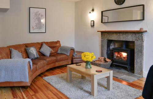 Miller Cottage - Photo 2