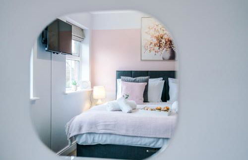 NEW! Incredible Home In Northwich By 53 Degrees Property, Perfect For Groups, FREE Parking! - Photo 31