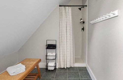 Bear Ranch by Juniper Holiday + Home - Photo 77