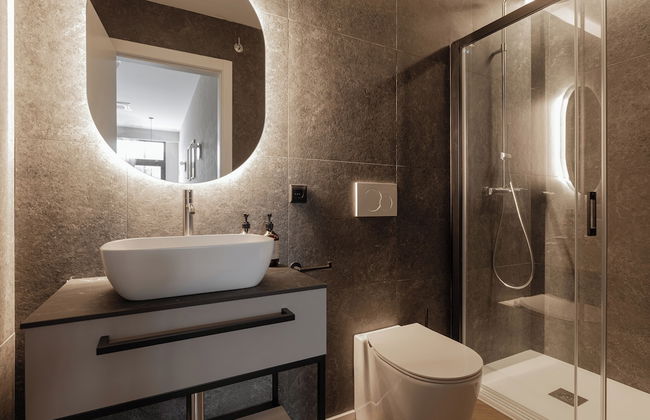 MH Apartments Central Valencia - Photo 25