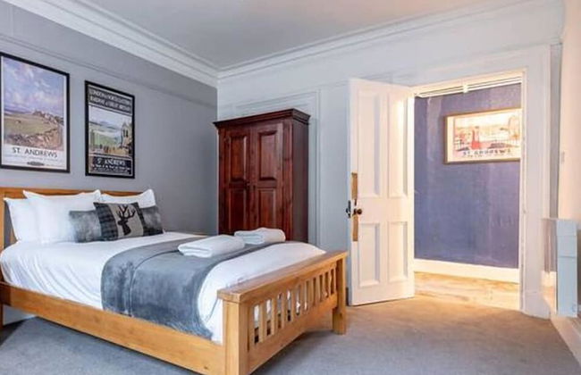 The Doctors Hoose Street Parking - Foto 7