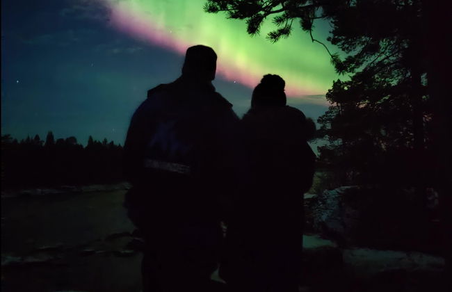 Paseo con raquetas de nieve bajo la aurora boreal - Foto 2