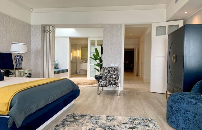 Clifton YOLO Spaces – Clifton Mansion Villa - Photo 28