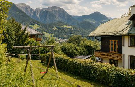 Die Watzmannsuite - Familienfreundliche Ferienwohnung in historischer Villa mit Kamin, Infrarotsauna, Balkon, Garten, nur 10 Gehminuten ins Zentrum von Berchtesgaden - Foto 52
