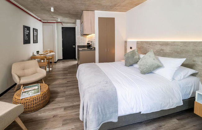 hUB Providencia - Photo 10