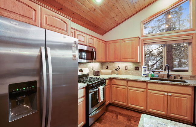 Quaking Cabin Gas BBQ & Amenities Access! - Photo 11