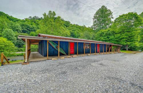 The Hala Lodge and Campground -Riverfront Class 3 -1bed 1bath on Nantahala River - Foto 6
