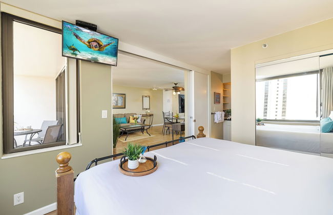 High Floor Ocean View Condo (King Bed and Parking) - Foto 33