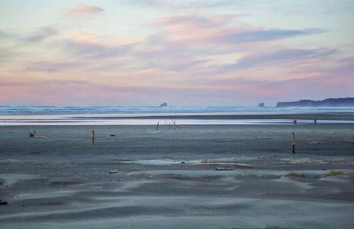 180 Degree Pacific Ocean Moclips River Views - Photo 13