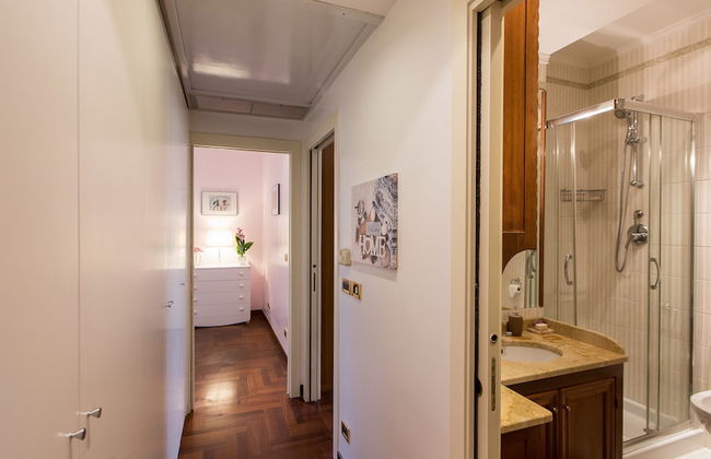 Rental In Rome Ponte Milvio Apartment - Photo 27