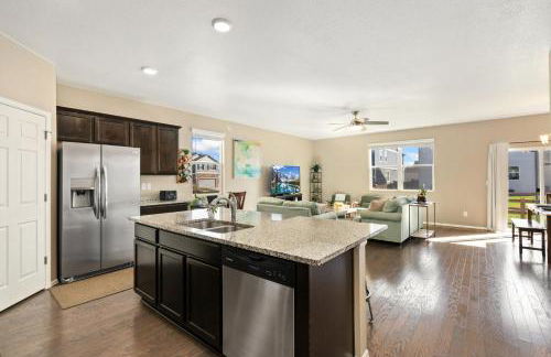 Windshire Retreat with Pool, Garage and Pet-Friendly - Foto 9