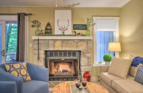Cozy Poconos Townhome with Fireplace Near Jack Frost - Foto 1
