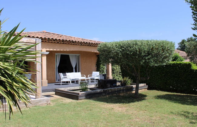 Holiday Home With Large Garden and Pool - Foto 31