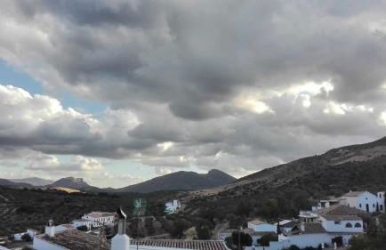 Sierra Alcaide - Foto 3