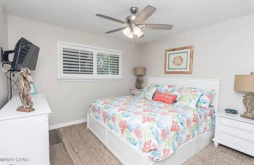 Oceanside Ground Floor Condo, Heated Pool, Affordable Monthly Rates - Foto 3