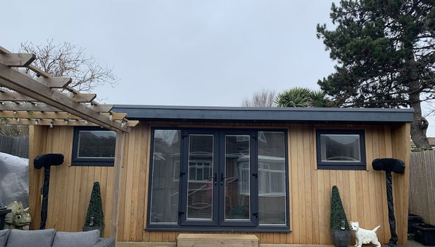 Lindas LODGE Free PARKING air con plus provisions included - Foto 2, Profilbild