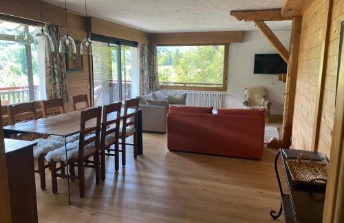 appartement 103m2 près de Megève, face à télécabine la Princesse,2 chambres , garage, local à ski - Foto 4