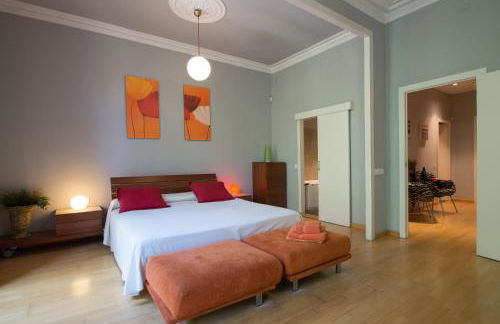 Luxury Central Apartment - Photo 4