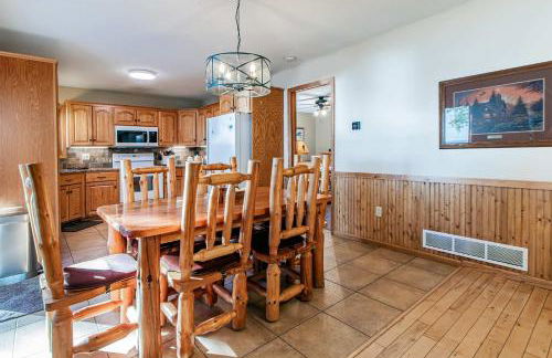 Dog Friendly Leech Lake Home w Perfect Beach Garage Boat Lift - Foto 31