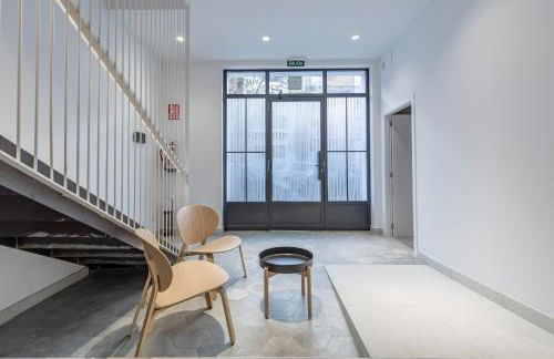 Chic & Comfortable Apartment, Private Terrace - Photo 30