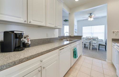 4 Mi to Beaches Luxe Coastal Resort Condo - Foto 5