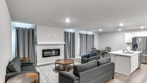 1 Mi to Golf Quiet Waukee Home with Fireplace! - Foto 4