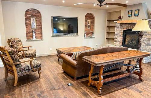 Luxury Mansion w Sauna Shower and Hot Tub - Foto 5