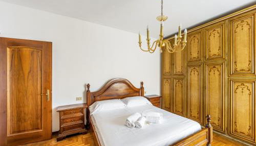 Cozy Apartment near Venice with Balcony! - Photo 5