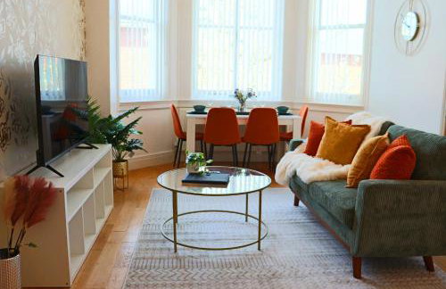 Luxury 2 Bed Apt, Sleeps 4, Secure PRKG-1 Car, Ascot Racecourse 5min walk, Legoland & Lapland 8mins, Windsor 15mins - Foto 9