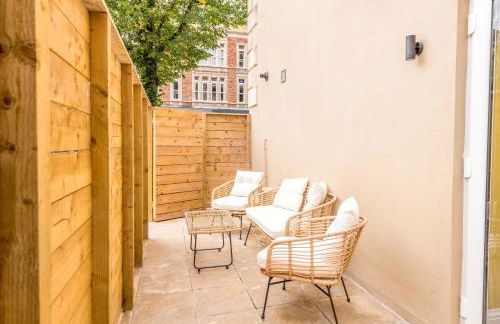 Luxury Breakfast at Tiffany's with FREE PARKING by Prescott Apartments - Foto 23