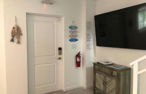 THE SANDCASTLE SUITE! Brand New 2Bedroom in Oceanfront Complex! BE THE FIRST to Visit our Condo Townhome with FREE Parking & Private Garage at Ocean Isles 38 Marathon FL KEYS! SPECIAL PRICING!!! - Foto 75