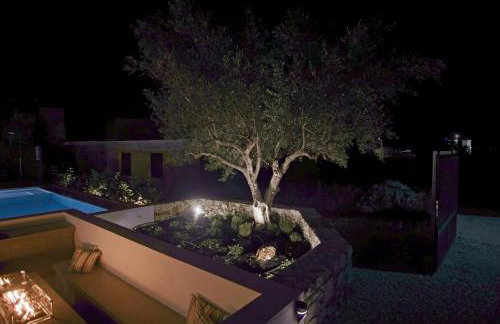 Villa Mourelo luxury villa in chania with private pool jacuzzi - Foto 72