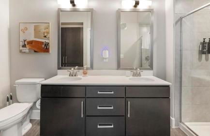 Landing Stylish 1BD Clubhouse Pool - Foto 51