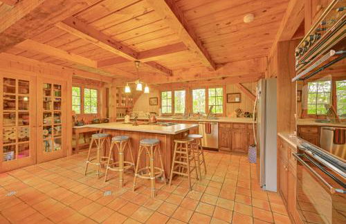 20-Acre Hamptons Nature Escape with Hot Tub and Pool - Foto 8