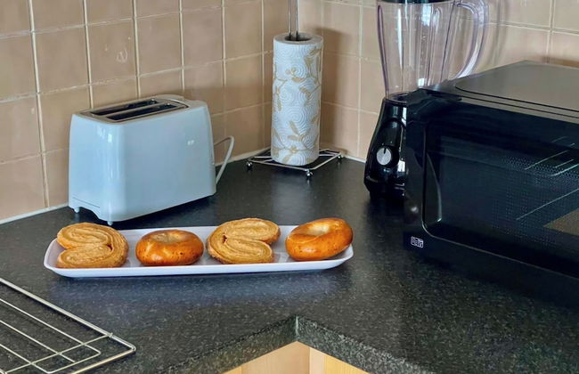 Cosy Home-sleeps 5- Private Garden- Free Parking - Foto 11