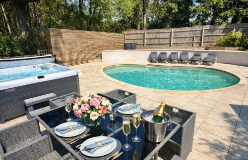 5 Bed House - Pool - Hot Tub - Sauna - Pool Table - Near New Forest and Beach - Sleeps 12 - Photo 74
