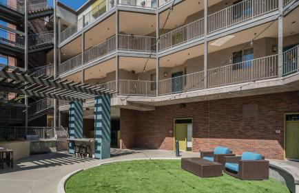 Extensive 2BD - ASU - Sloan Pk - WD - Parking - Sleeps 8 - Foto 54