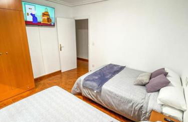 Residencial Leyra, Piso céntrico de 6 habitaciones, 8 camas - Foto 18