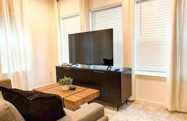 Peaceful Stay Near TX Med Ctr | Gated Parking! - Foto 31