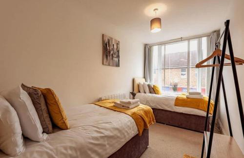 2-Bedroom Newbury Apartment for 7 - Foto 17