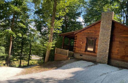 "Alpine Hills" Cozy Hideaway RRG Cabin w/ Hot Tub - Foto 5