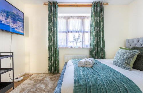 Cozy Family-Friendly House (3mins from Erith and Slade Green station) - Photo 18