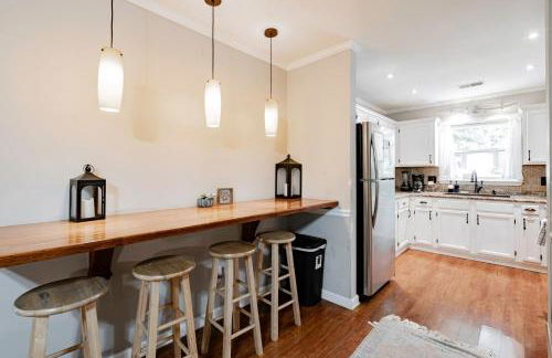 Dutch Creek Cottage- 10 mins to Lake Murray! - Foto 6