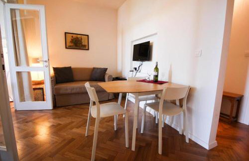 Luxury living Apartments - Photo 19