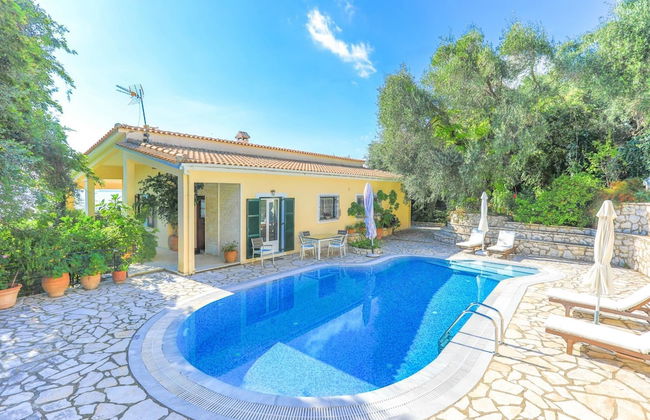 Villa Natasha in Nisaki - Foto 1