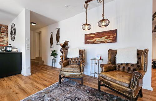 BETTER l industriaI apartment l Heimkino - Foto 11