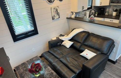 Black Tie Affair - Eloquent Riverfront Experience - Foto 53